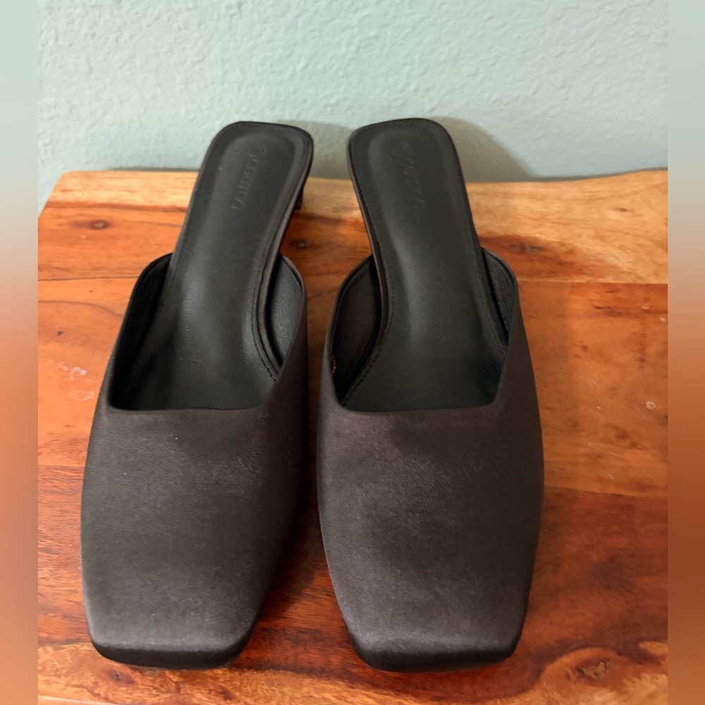 Women's Black Slide Sandals